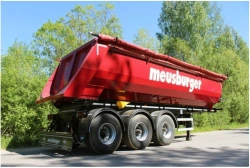 Three-axle tipping trailer MSK-361