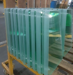 377-6103052 Tilt and turn vent glass