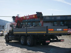 Special purpose vehicle with KMA type hydraulic loading crane on the basis of KAMAZ 43118 and its modifications 41K01N-UJ