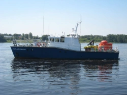 Salvage boat-bonopositioning vessel Project A40-2B-YAR for salvage and oil spill response 51.6T A40