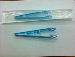 Disposable single-use sterile polymer forceps 125 mm