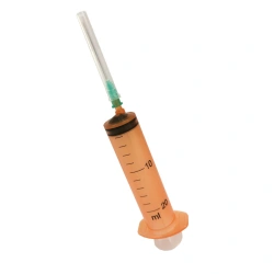 Single-use three-detail sterile injecting syringe with Luer tip, light-protected, 20 ml capacity with needle