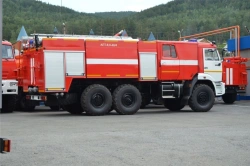 Foam extinguishing vehicle APT-(8,0-9,0)-40/4, type 58815K43118, modification APT-(8,0-9,0)-40/4, on chassis KAMAZ-43118-A5, 431