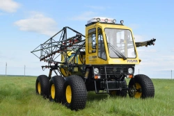 Self-propelled sprayer Rubin (modification Rubin TD-1200)