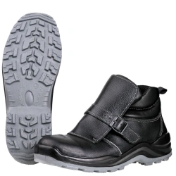 Special footwear (welder's boots) for men and women labelled "Leader" for protection against elevated temperatures, sparks, spla