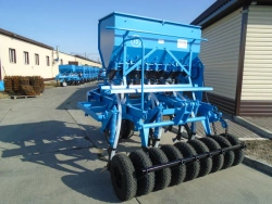 Set of seeders-cultivators SCP-2,1Zh for strip sowing KSCP - 2,1Zh.Ux4 with marker