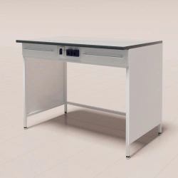 Instrument table