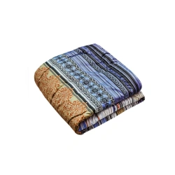 Quilted blankets with natural fibre fillings (cotton wool, wool), with synthetic and mixed fillings.