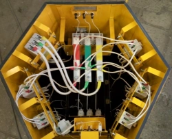 Aerodrome electrical distribution column SK-100