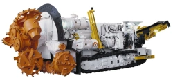 Ural-61 tunnelling and cleaning machine