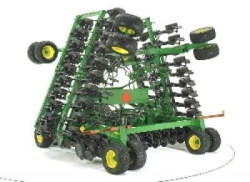 Trailed pneumatic seed drill model 1890