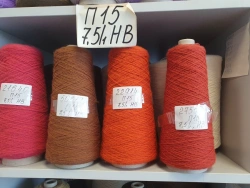 Semiwool combed yarn, not packaged for retail sale (15 wool/85 acrylic)