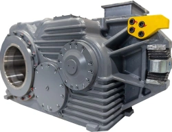 Traction two-stage reducer STNR.303123.001