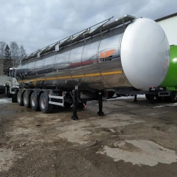 Semi-trailer-tank FOX TANK RTC 877721 configuration 11 for the transport of dangerous goods according to ADR classification p. 4