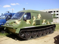 Caterpillar snowmobile model GAZ-34039 model set 34039-0000055