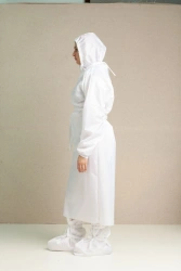 Protective medical non-sterile disposable gown according to TU 32.50.50-002-23658498-2021, in variant: Protective medical non-st