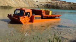 Tracked snowmobiler of TCG-377511 Dump truck model