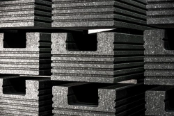 Pod blocks for aluminium electrolysers of PB H-4 grade