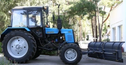 Machinery and equipment for public utilities: plough and bulldozer equipment (mouldboards): municipal mouldboard, model: municip