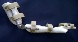 Wrist and elbow joint apparatus AVK-LZLS