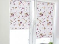 Roller blinds of cassette type by individual order of population