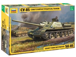 Assembled model "Soviet tank fighter SU-85"