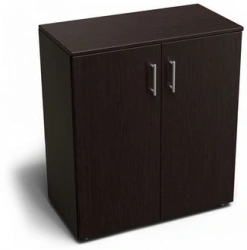 Medium wide cupboard. Economy
