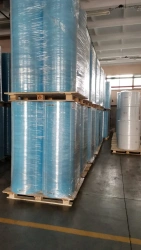 Polypropylene nonwoven fabric with a density from 8 g/sq.m to 25 g/sq.m