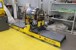 Balancing machines of BS-44N series. Model: BS-44-1000N.