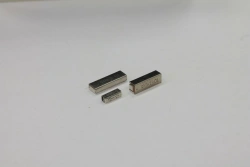 Small-size band-pass volumetric ceramic filter FPC1
