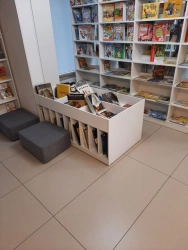 Display shelf/ST-23