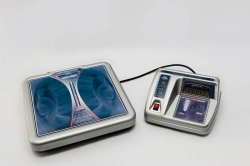 Floor standing electronic medical scales VMEN-200-50/100-D3