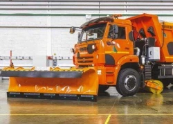 ED660AK combined road machine based on KAMAZ-6522 dump truck.