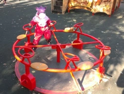 Bicycle roundabout