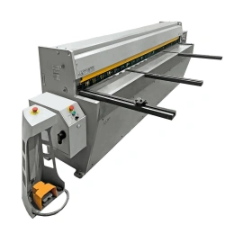 Electromechanical guillotine shears MNG 2,5x2500