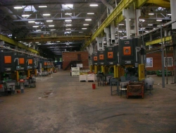 Single crank open non-sloping simple action presses KI2132