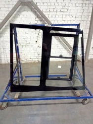 Glass Tram car 71-421 cab window 1,318*1,536 DAG 1139.11