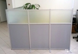 Mobile partition