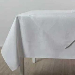 Articles of piece linen for adults. Table and kitchen linen in sets of half-linen fabrics: tablecloth, napkins.