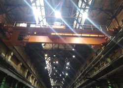 Electric double girder overhead travelling crane with cab