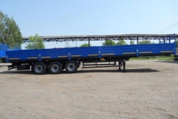 Flatbed semi-trailer 588513 with axles PLANT 1201/1202-2410002 (drum type brakes), pneumatic suspension, tyres KAMA