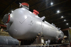 Separator 652-V-100A,B,C,D, 752-V-100A,B,C,D black GPER 268.02.01.00.00.00.000 with service platforms black GPER 268.02.02.00.00