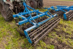 Harrow mounted disc harrow DANA BDN - 2,4*2 and its modifications: Harrow mounted disc harrow DANA BDN - 2,4*2 RZZ. 47.00.000