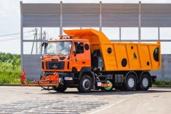 Road combined machine ED600AM3 made on the basis of dump trucks MAZ-650128, MAZ-6501C9, MAZ-65012J, MAZ-650126.