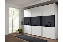 Compartment cupboard