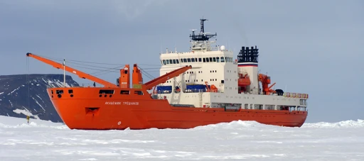 Large Freezing Fishing Trawler BMT