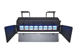 LTL COLOUR CYC 8 V3. Led theatre spotlight.