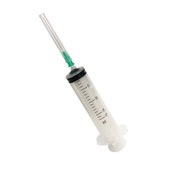 Single-use three-detail sterile injection syringe with Luer tip, 17 ml capacity, with injection needle