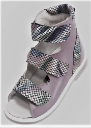 Orthopaedic footwear, children's, for boys