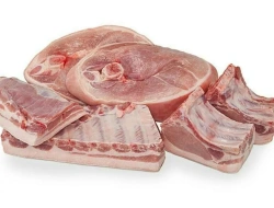 Pork meat of the 3rd category frozen in half carcasses